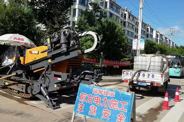 鉆設地下管道、地下電纜